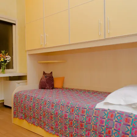 Porta Romana Elegant Flat *