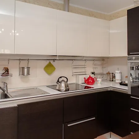 Porta Romana Elegant Flat